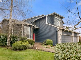 4000 NE 218th Ave, Fairview, OR 97024