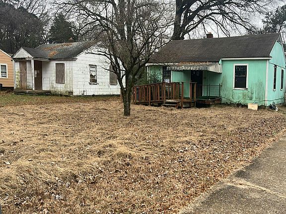 2nd image of 1969 Dupont Ave