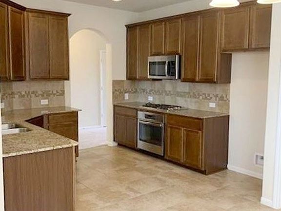 2nd image of 26931 Stonebury Heights Ln