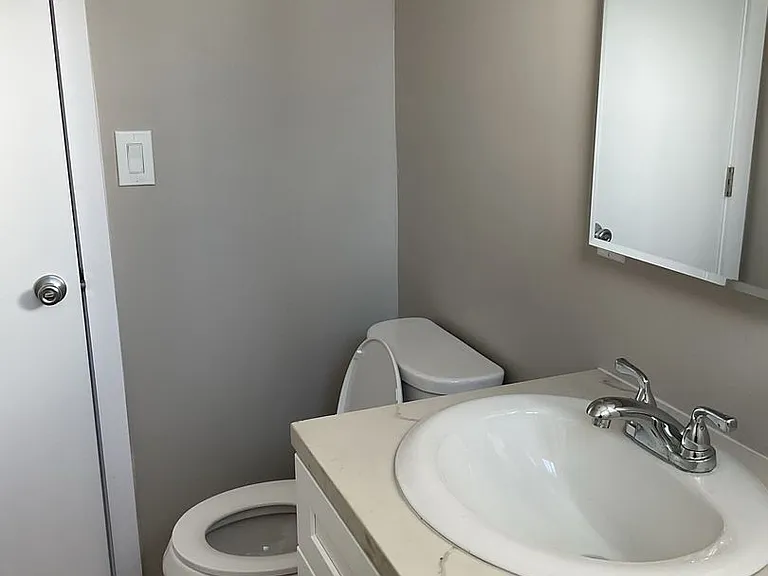 5928 Gotham St — Photo 36