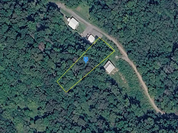 673 Cumberland Valley Dr, Gainesboro, TN 38562