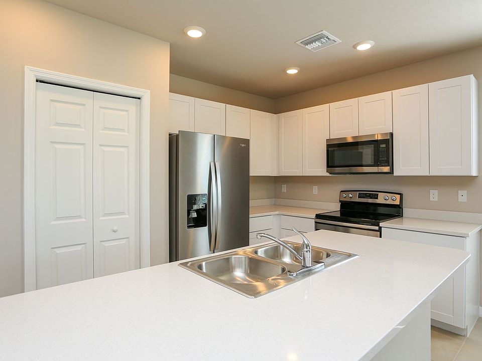 1st image of 15488 Wildflower Cir