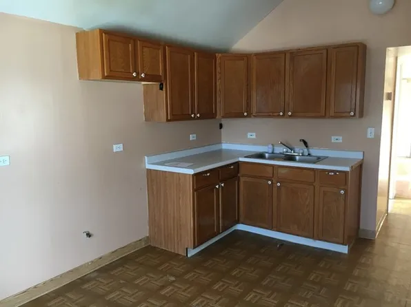 1529 S 51st Ave, Cicero, IL 60804