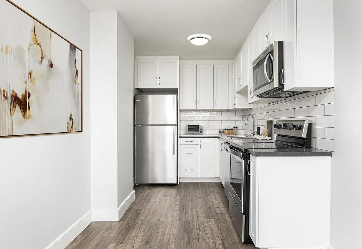 68 Weber Street — Photo 3