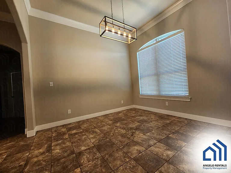 801 Hunters Glen Rd — Photo 10