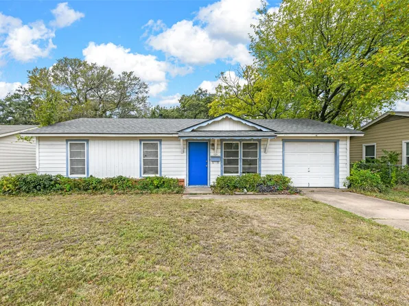 729 Livingston Dr, Hurst, TX 76053