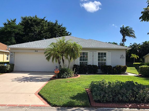 2nd image of 352 SW North Shore Boulevard