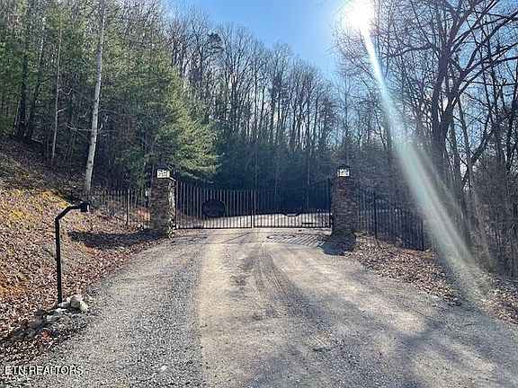 2nd image of 235 Indian Ridge Dr