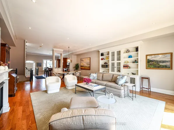 2C Tacoma Ave, Toronto, ON M4T 2B2