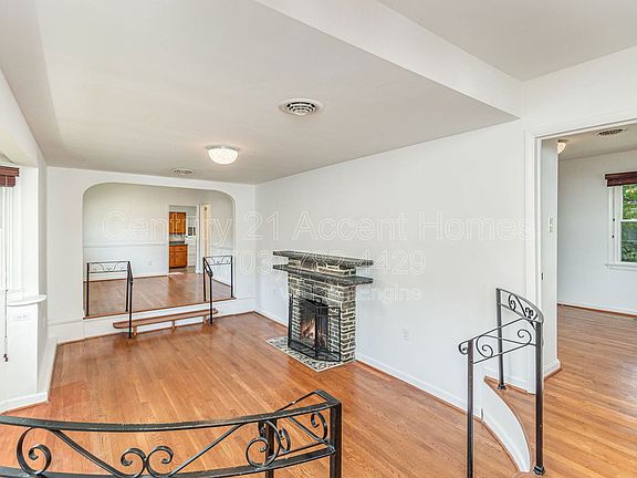 3rd image of 1700 14th St S