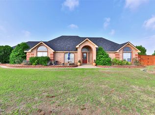114 Trail Creek Dr, Abilene, TX 79602