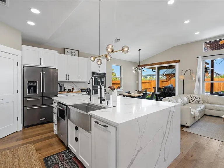 542 Centerbrook Pl — Photo 8