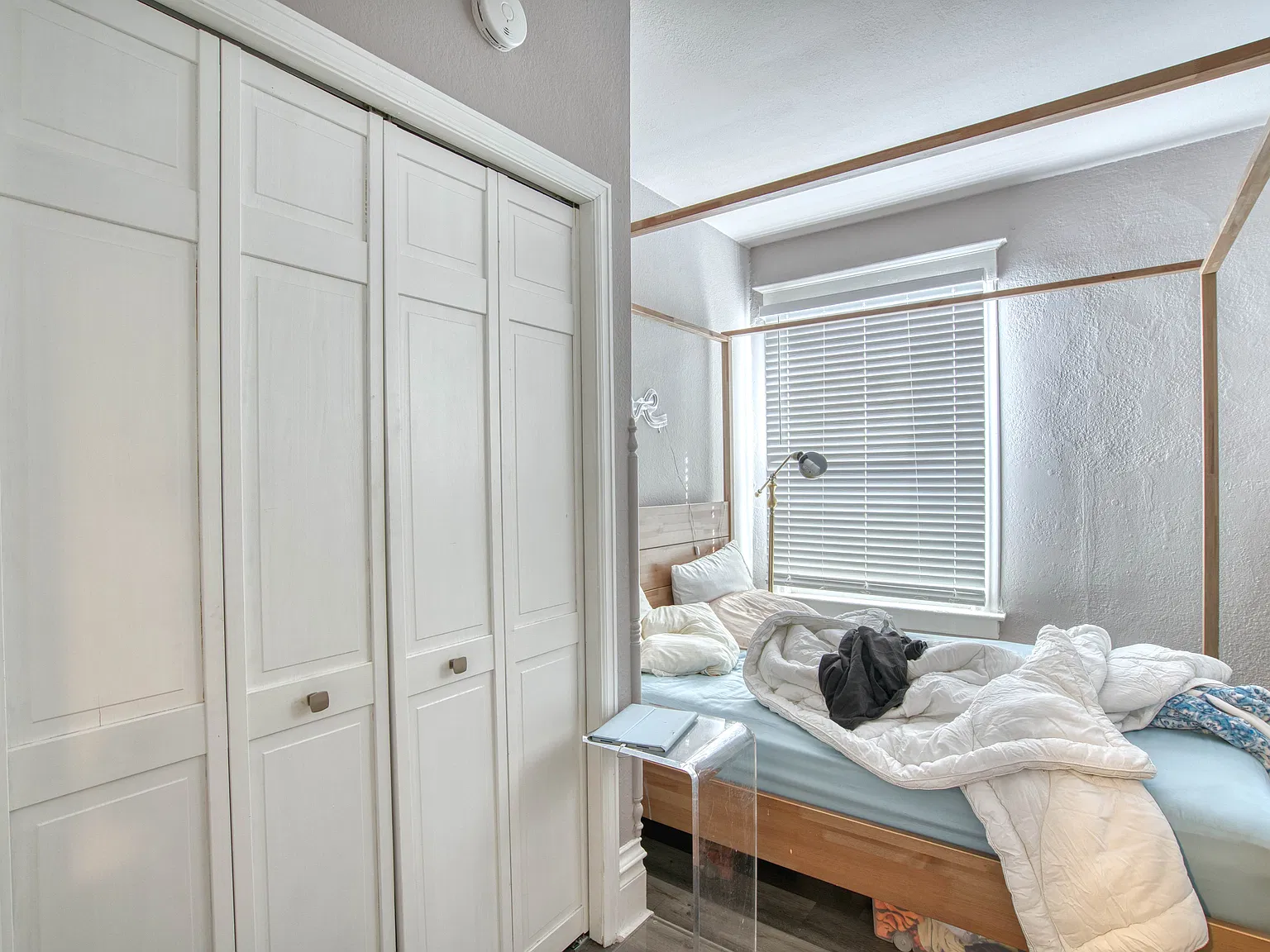 1216 Pleasant St — Photo 4