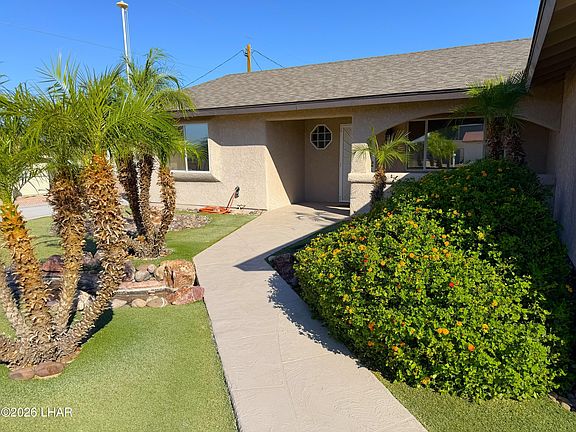 3rd image of 3715 Churchill Dr