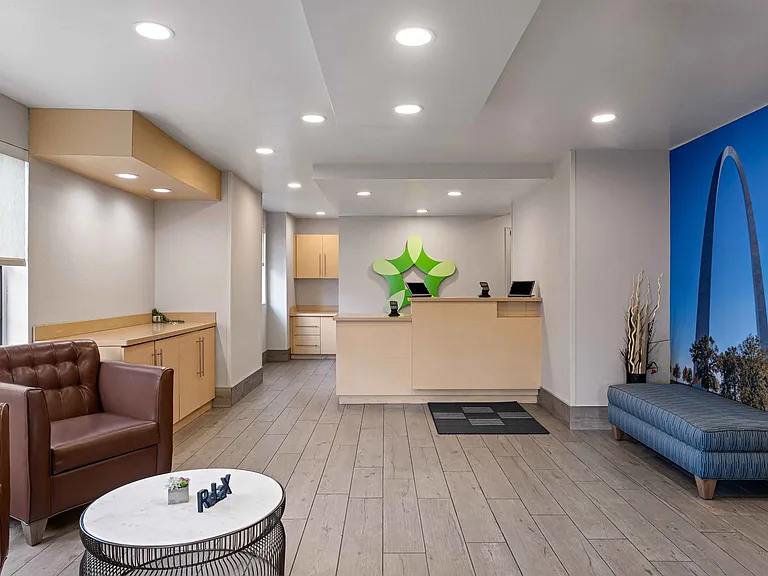 Lobby and Guest Check-in