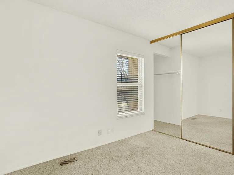 3655 S Kittredge St #E — Photo 13