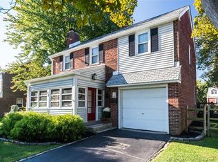 28 Rolling Rd, Claymont, DE 19703