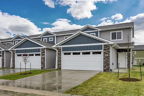 3103 Bracken Pl Photo 1