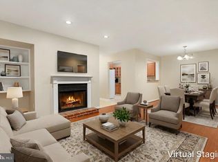 The Oakton Condo, Oakton, VA 22124