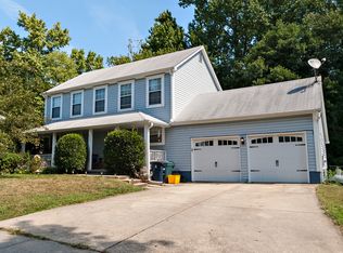9502 Fox Run Dr, Clinton, MD 20735