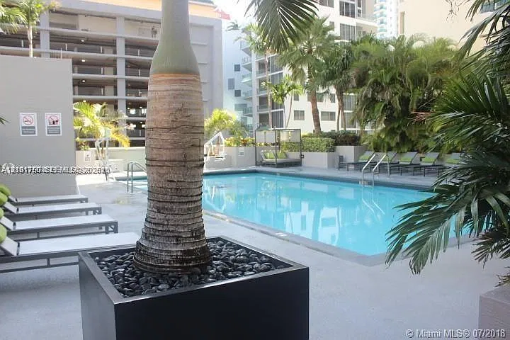 185 SE 14th Ter #1407