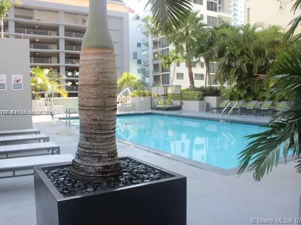 185 SE 14th Ter, Miami, FL