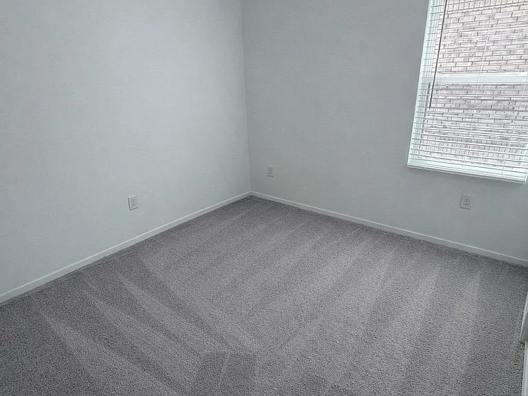 2211 Salinas Dr — Photo 11