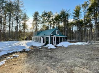 31 Sneak Dr, Waterford, ME 04088