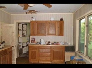 66376 200th St, Alden, MN 56009