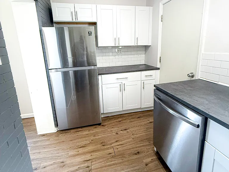 1404 Wareman Ave #1 — Photo 3