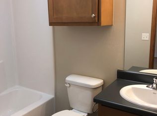 203 N 7th St, Weatherford, OK 73096