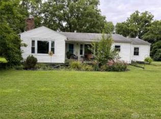 2421 E Home Rd, Springfield, OH 45503