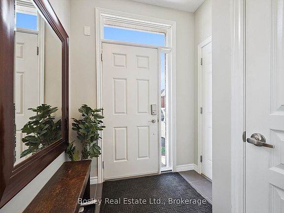 5th image of 360 Louisa St