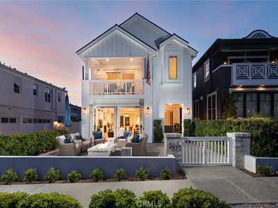 215 Orchid Ave, Corona Del Mar, CA, 92625