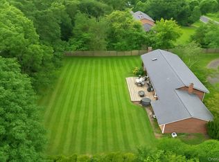 36 Nidzyn Ave, Remsenburg, NY 11960