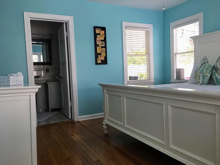 Master bedroom into bathroom