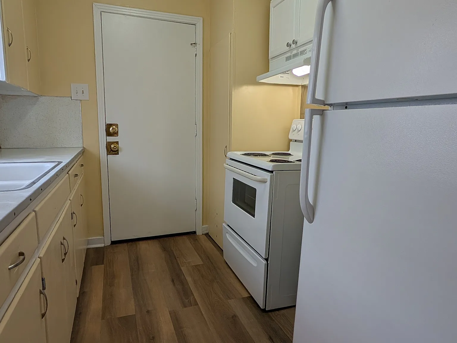 3110 N West St — Photo 2