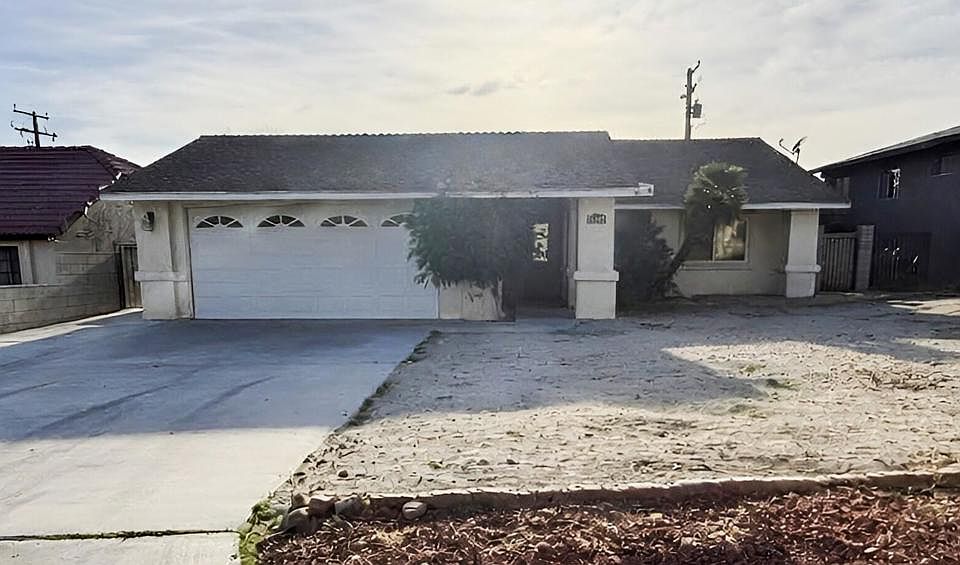 1st image of 11565 Ambrosio Dr