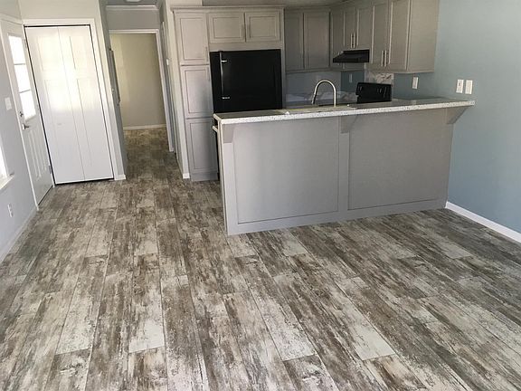 3rd image of 32B Janice Ave