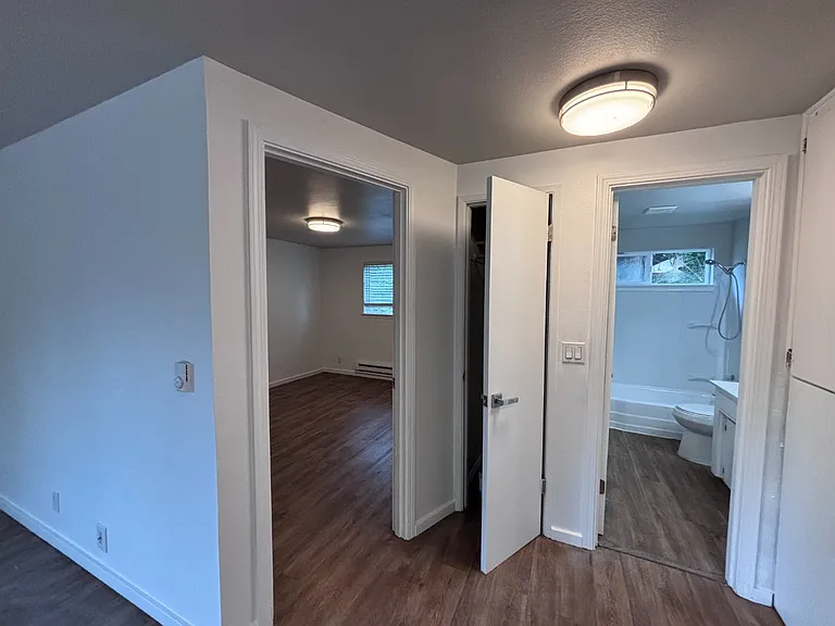 102 Summit Ave N #1 — Photo 15