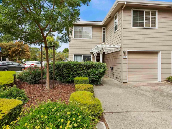 201 Hidden Creek Ct, Martinez, CA 94553
