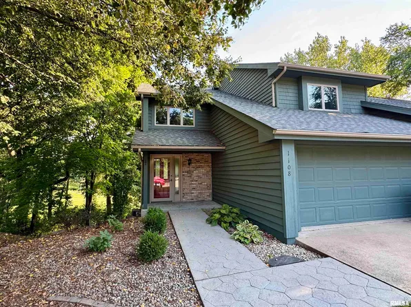 1108 Bayberry Ln, Macomb, IL 61455