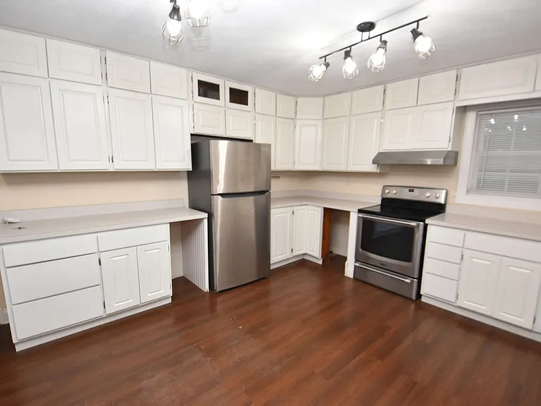 17967 Edgewood Walk — Photo 8