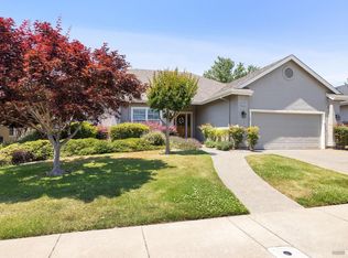 6729 Fairfield Dr, Santa Rosa, CA 95409