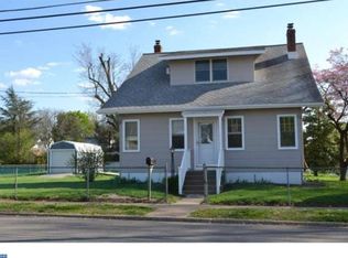 48 W 2nd St, Florence, NJ 08518