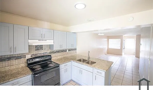 2 bed, 900 sqft, $1,295 — Photo 1