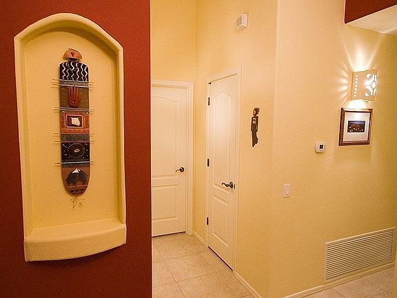 The entry  with art niches