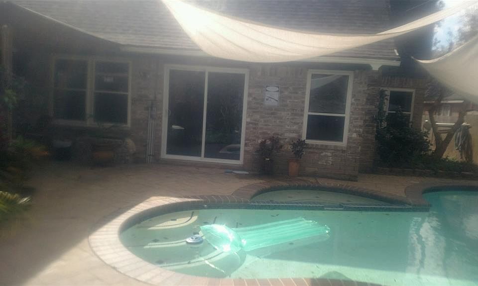 1st image of 5362 Pine Cliff Dr