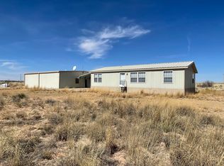 211 Bluegill Rd, Logan, NM 88426
