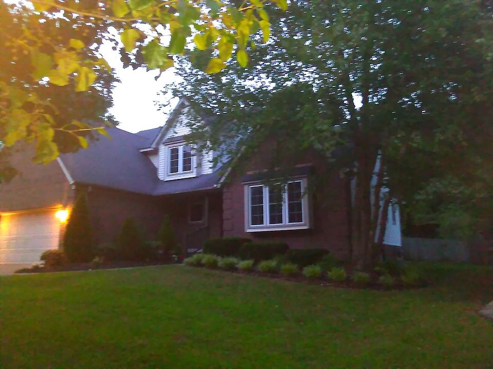 1st image of 1052 Crimson Creek Dr
